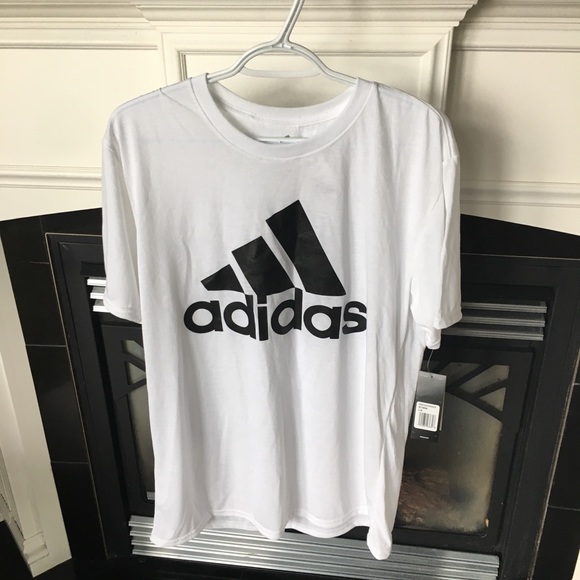 Adidas Mens Badge of Sport Graphic Tee Large NWT - Picture 6 of 10